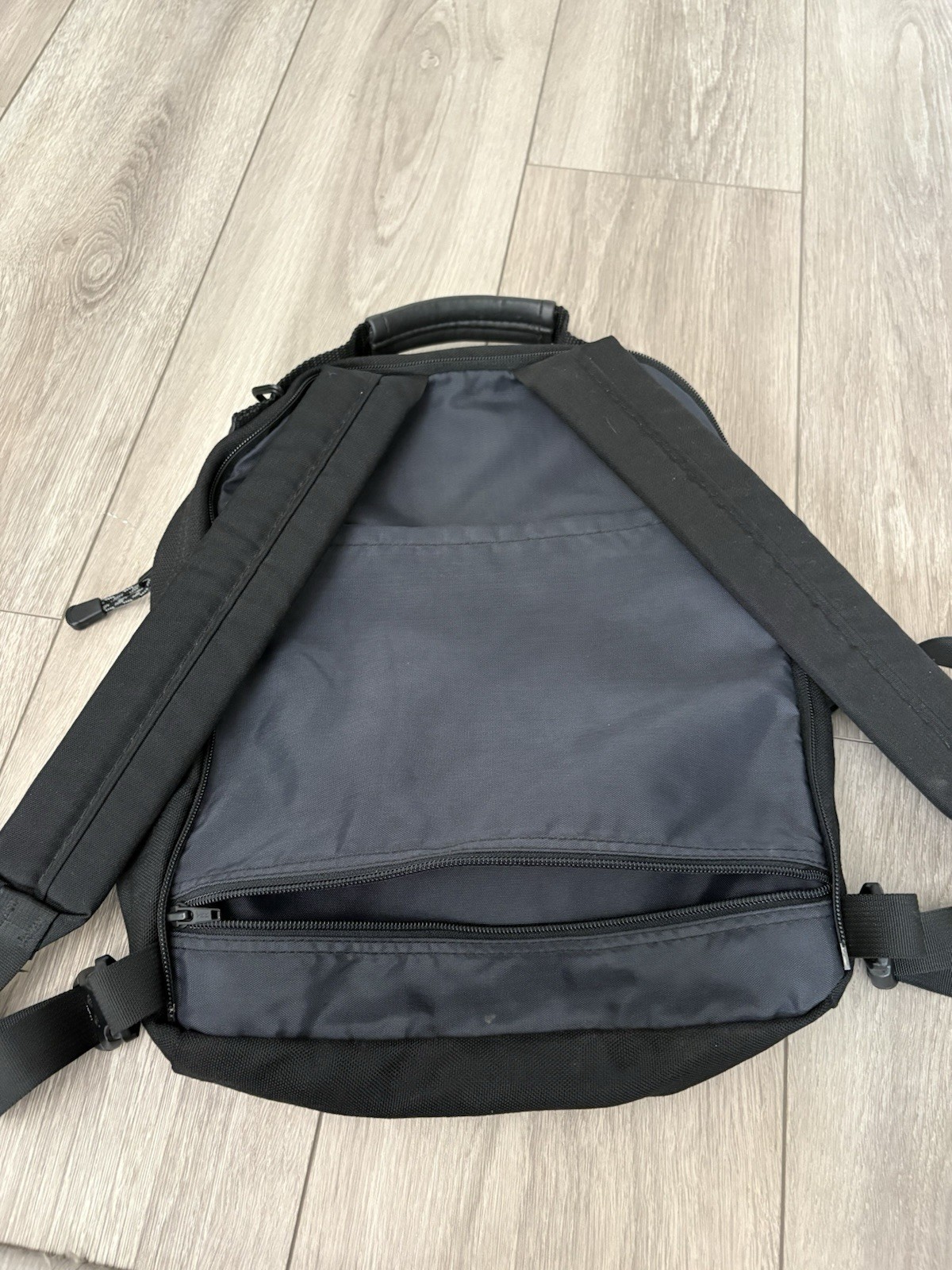 Eagle Creek  Small Black  Backpack 4