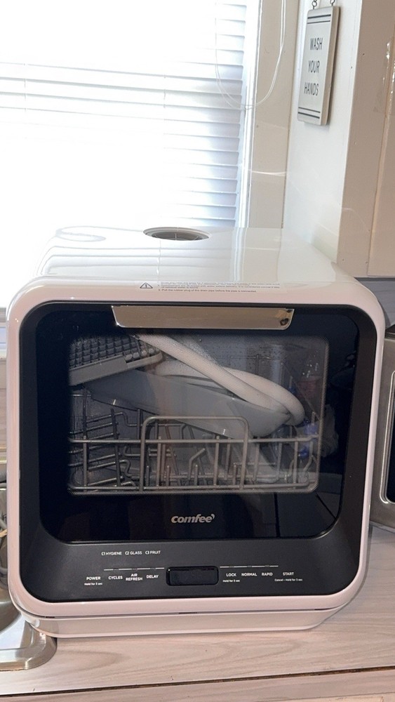 COMFEE CDC17P0ABB Portable Mini Countertop White Dishwasher [EUC]