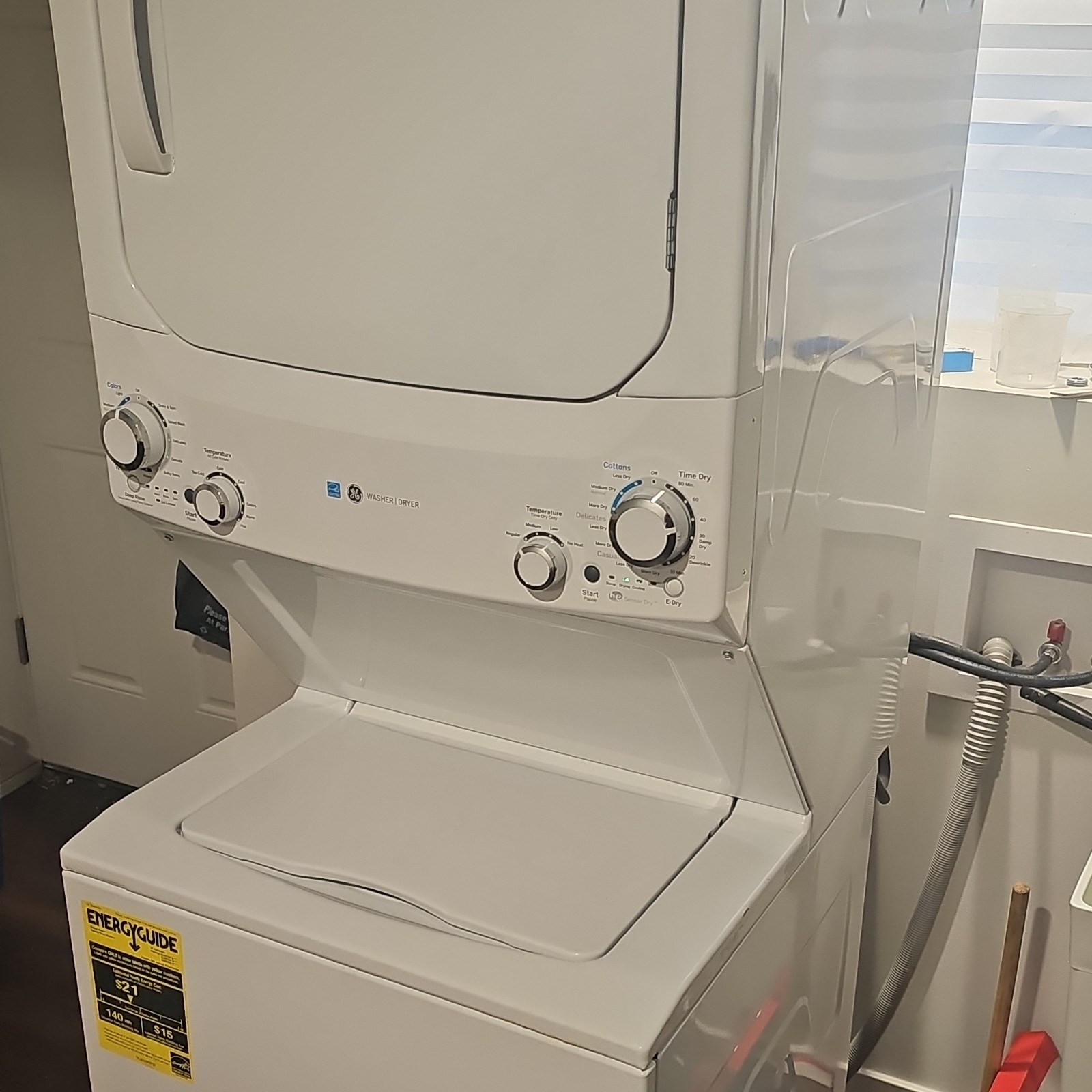 GE GUD27GESNWW White Electric Stackable Washer Dryer Cycle Status Deep Fill gallery