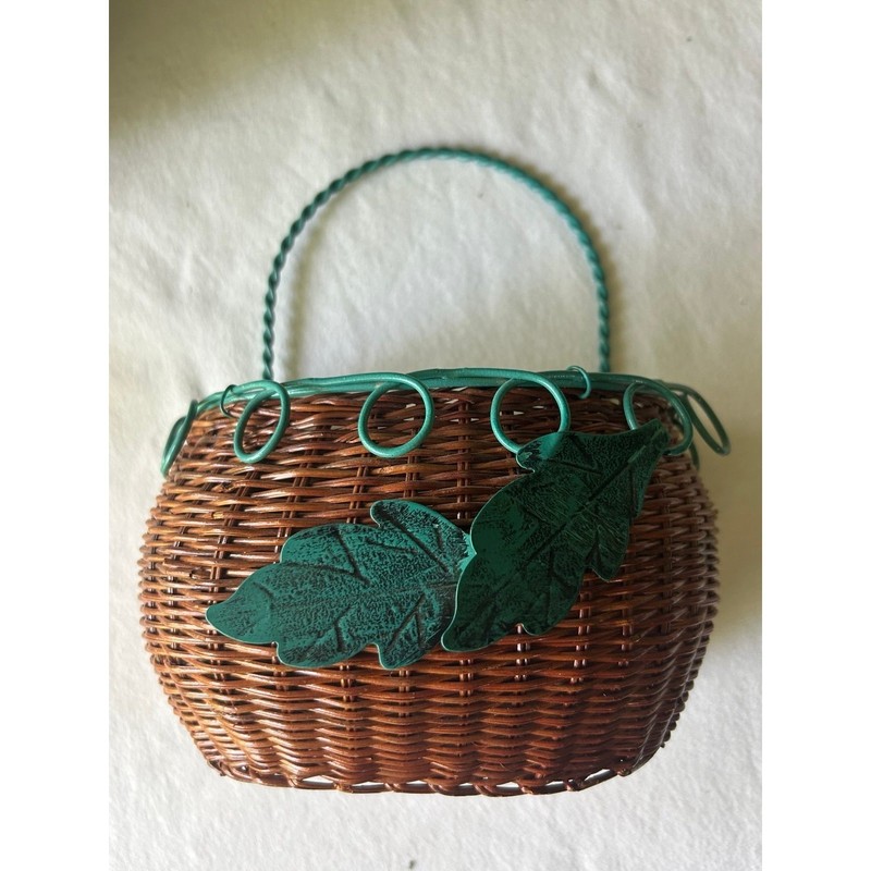 Wall Hanging Display Basket Bundle Lot Wicker Green Metal Detail Leaf Vintage gallery