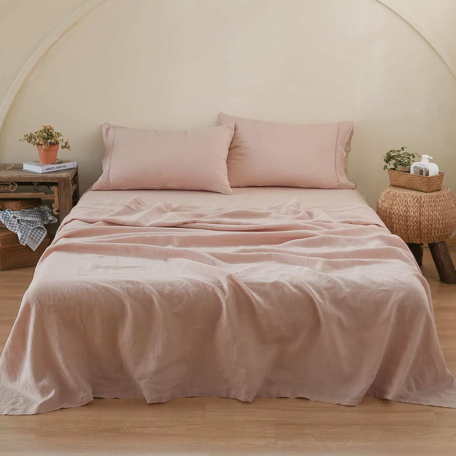 100% Linen Sheet Set with Embroidery Washed - 4 Pieces (1 Flat Sheet & 1 Fitted gallery