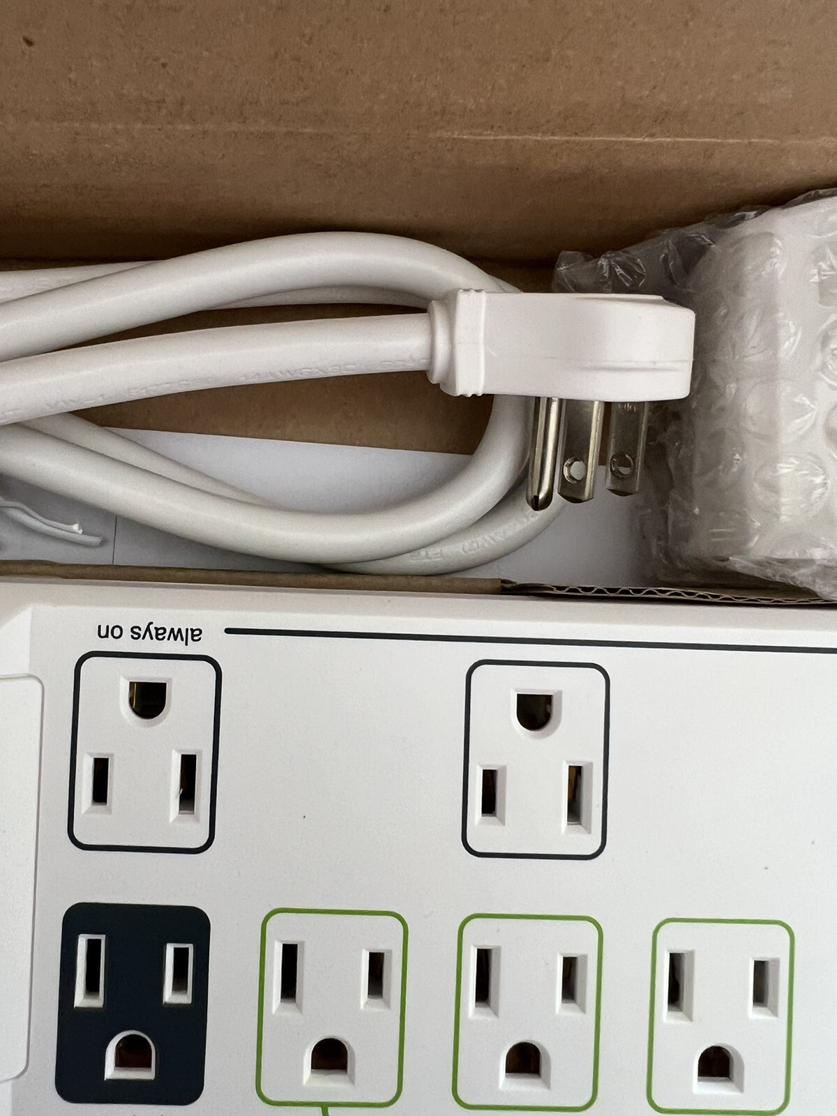TrickleStar 183SS-US-8XX Motion Sensor PowerStrip 1800W New/ V gallery