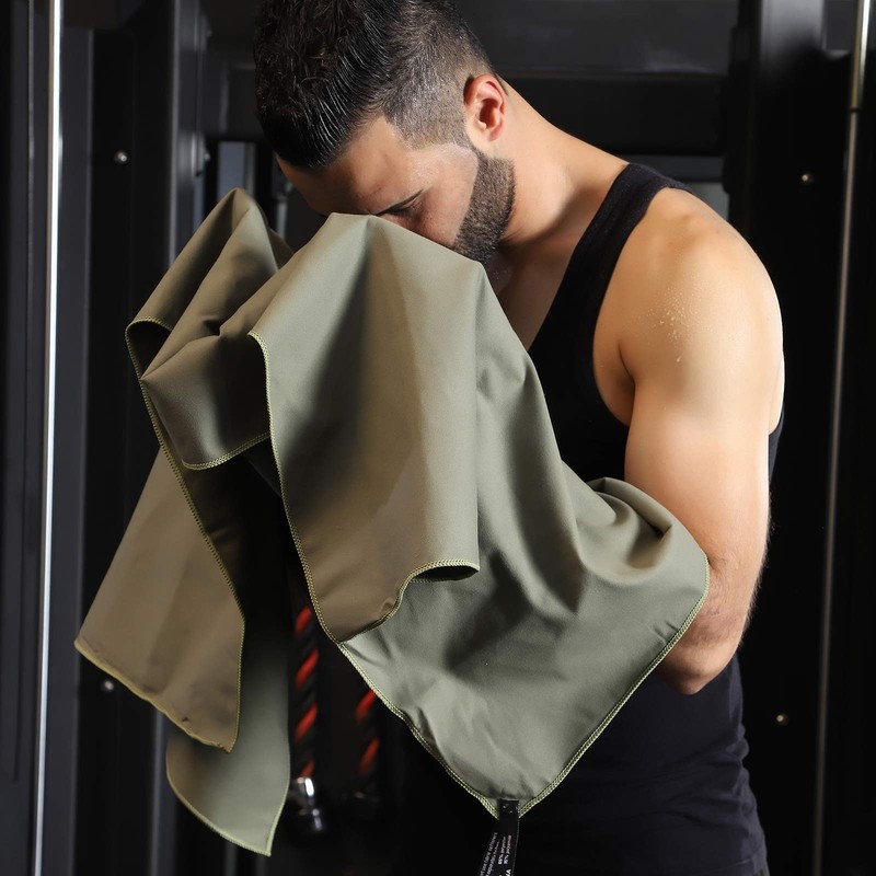 Rainleaf Microfiber Towel Perfect Travel & Gym & Camping Towel. Quick Dry - S... gallery