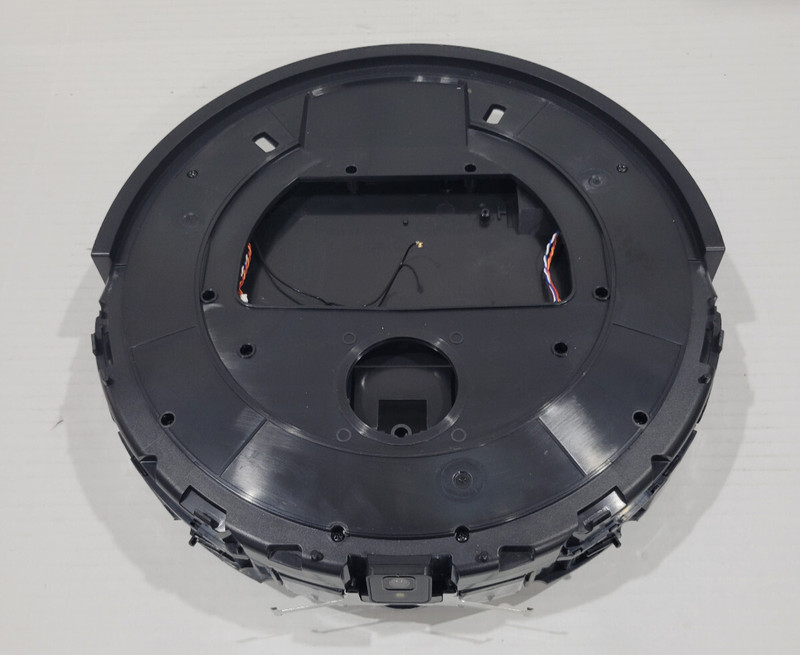 iRobot Roomba J7 Vacuum Barebones (Camera All Sensors Bumper And All covers) gallery