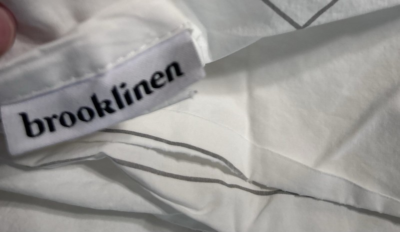 Brooklinen Queen Flat Sheet White with Gray Windowpane Cotton gallery