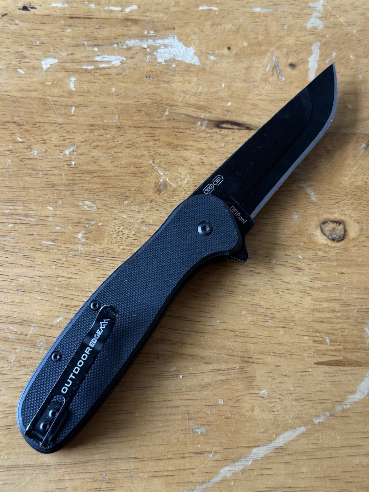 Outdoor Edge VX230B Razor VX2 EDC 3" Folding Knife Black Texture G10 Handle Used gallery
