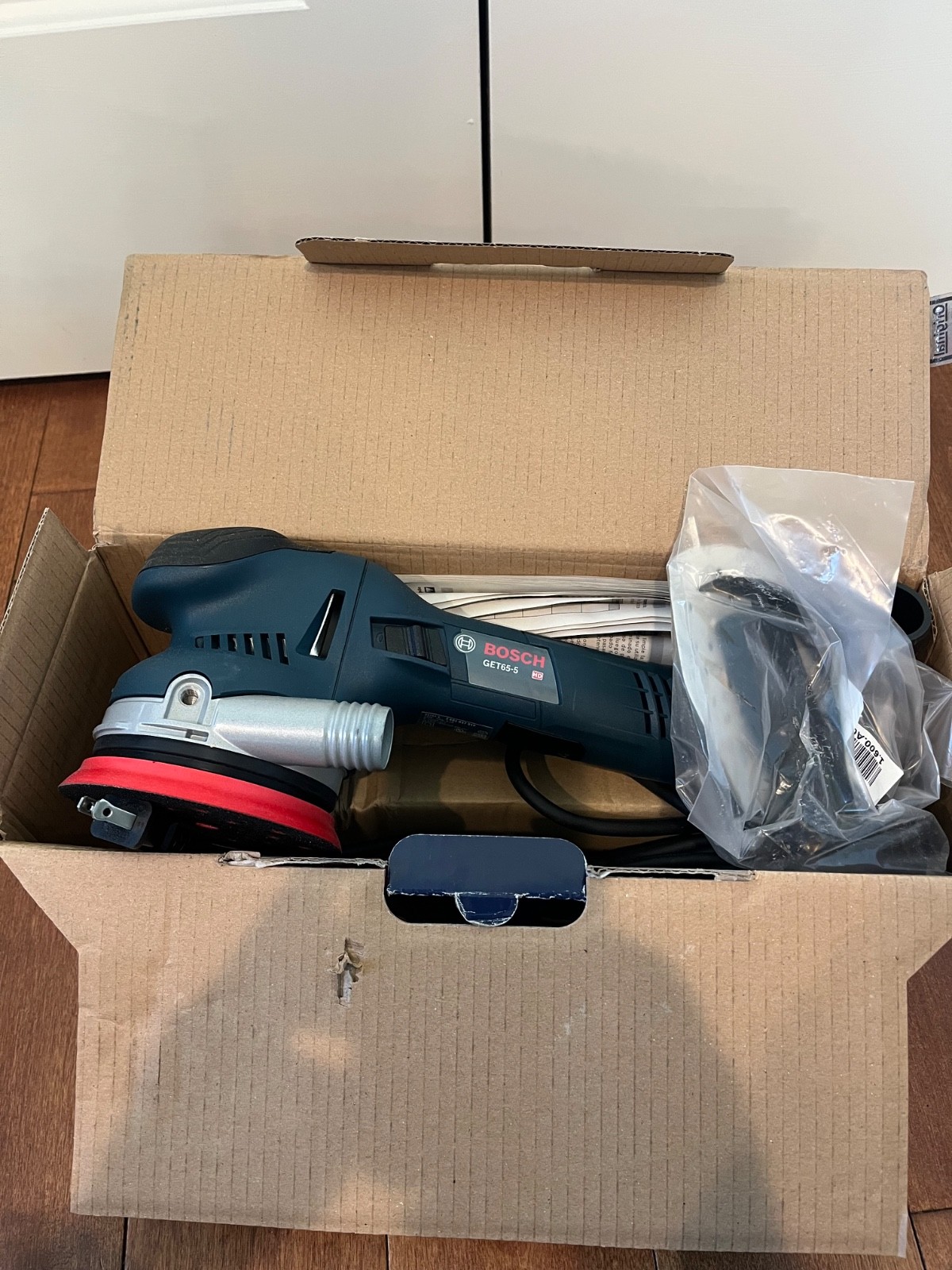 Bosch GET65-5N Dual Mode 5" Random Orbit Sander 6.5 Amp gallery