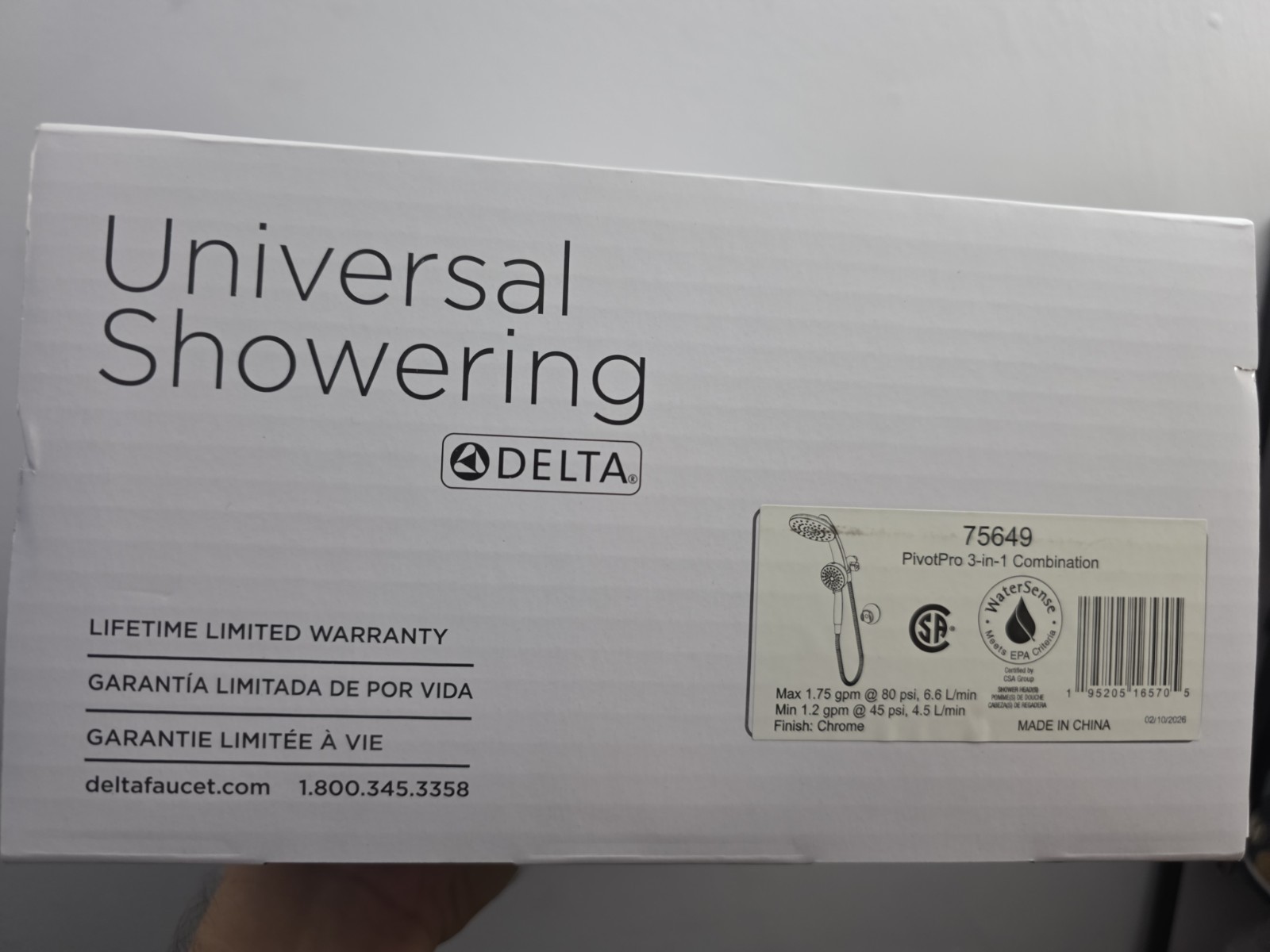 Delta 6-Setting PivotPro 3-in-1 Combination Shower Head with ProClean Spray, ... gallery