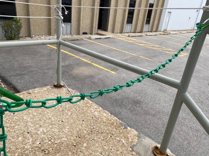 2/0 x 15-ft Double Loop Chain, Green Powder Coated Steel Chain, 255lb Load gallery