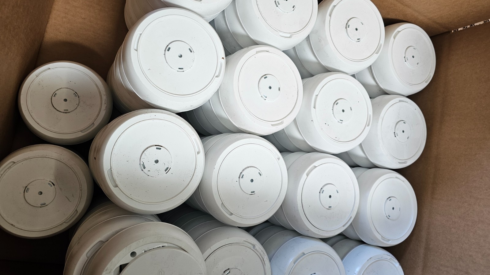Airthings Wave Plus 2930 Smart Radon & Air Quality Monitor New (Bulk Available) gallery