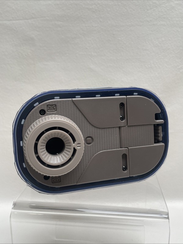 Control Panel and Built-in Pump For An Air Mattress. gallery