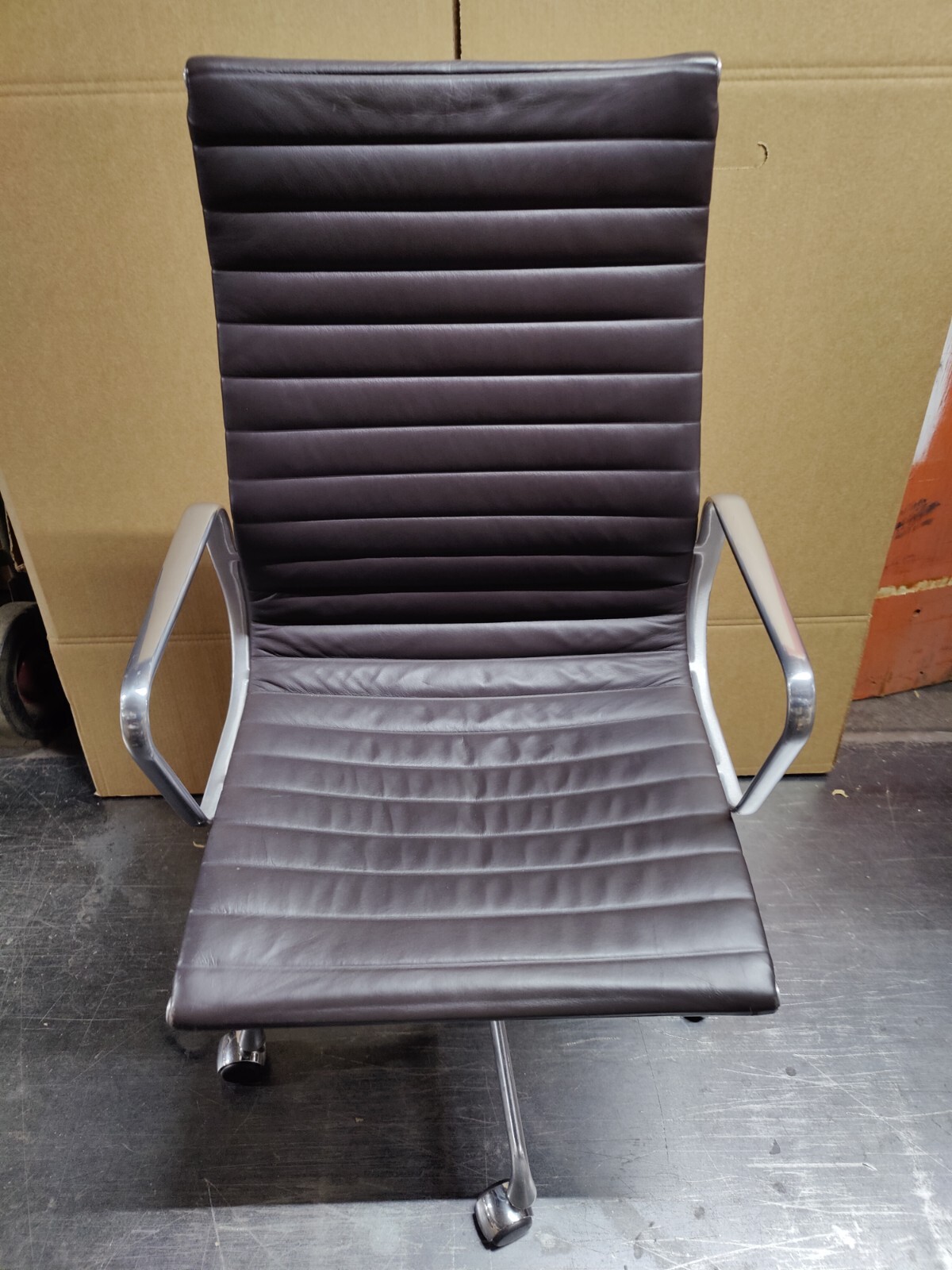 2005 Eames Herman Miller High Executive Aluminum Group Desk Chair leather EA337 gallery