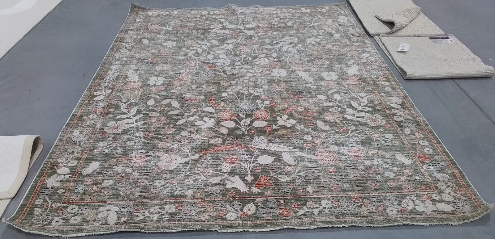 GREEN / IVORY 8'-0" x 10'-0" Back Stain Rug, Reduced Price 3172810149 GOV632Y-8 gallery
