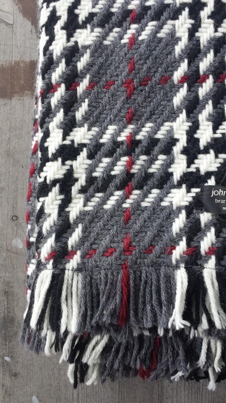 John Branigan Wool/Alpaca Blend Throw Dark Gray Tartan Handwoven in Ireland NEW gallery
