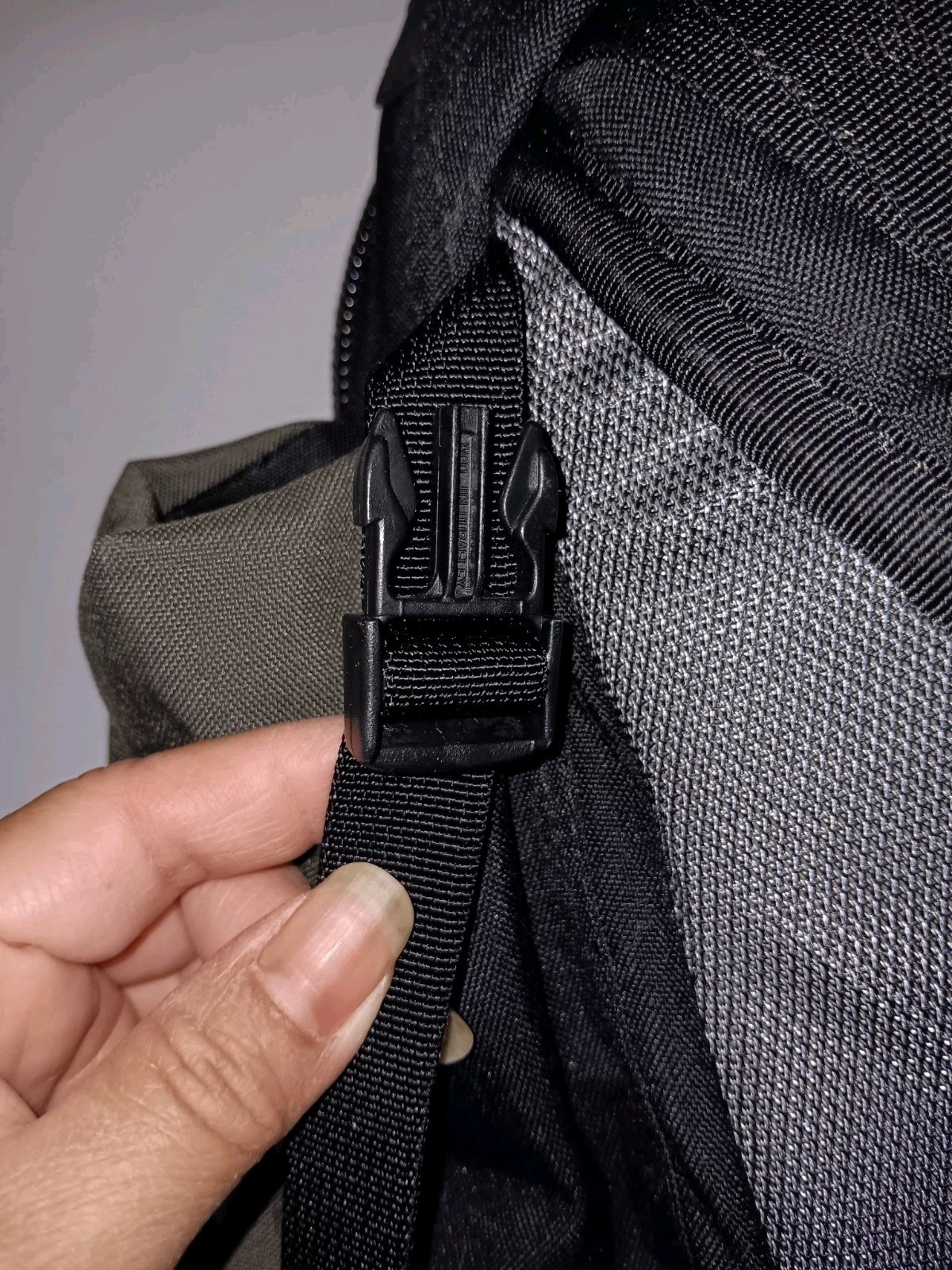 Kelty Redwing 2000 ST Backpack Hiking Map & Camelbak Hydration Pack Slate Grey 3