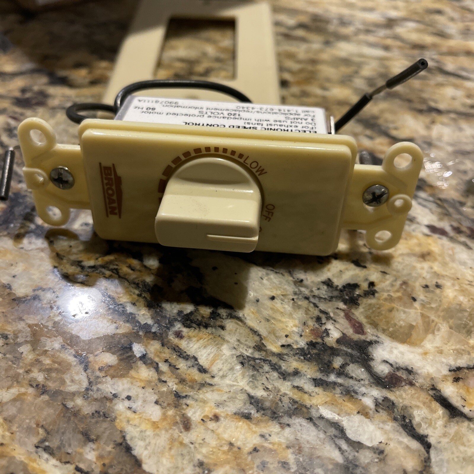 Variable Speed Electronic Control Broan 120 volts 3.0 AMPS 57V Ivory gallery