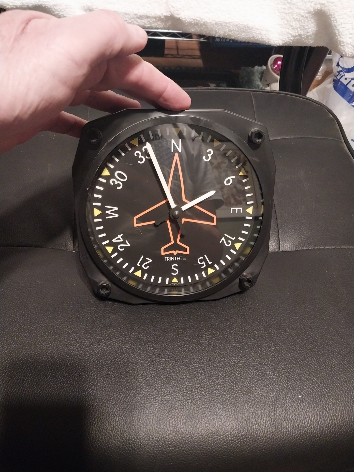 Directional Gyro Wall Clock 1.5 Volt Battery Operated Tested Works Good gallery