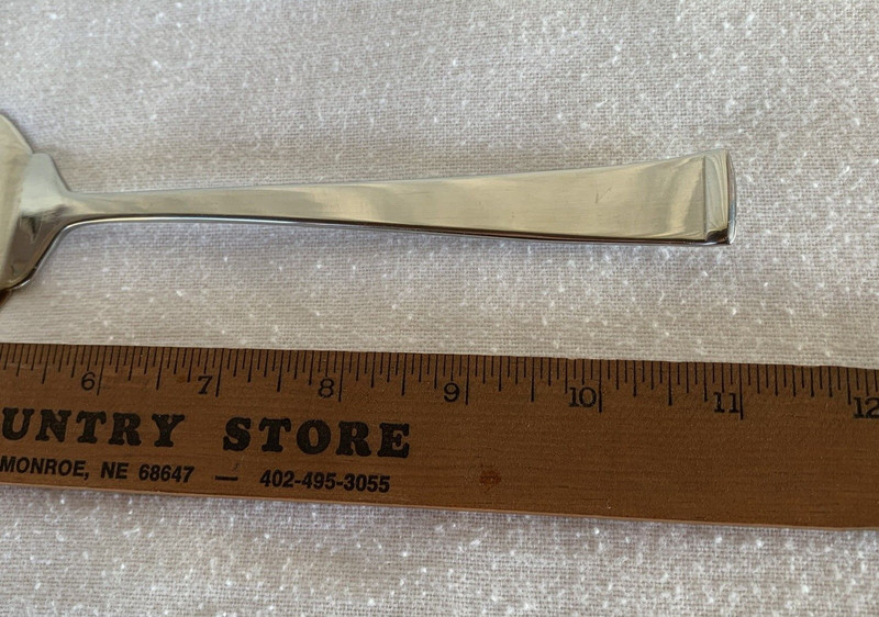 Wallace Pie Cake Server 18/10 Stainless Glossy Flatware New Charm Pattern 11 in. gallery