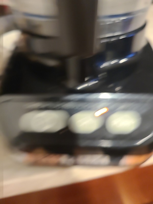 KitchenAid 4KFP600 11-Cup Food Processor Black - Made in France Working Great gallery