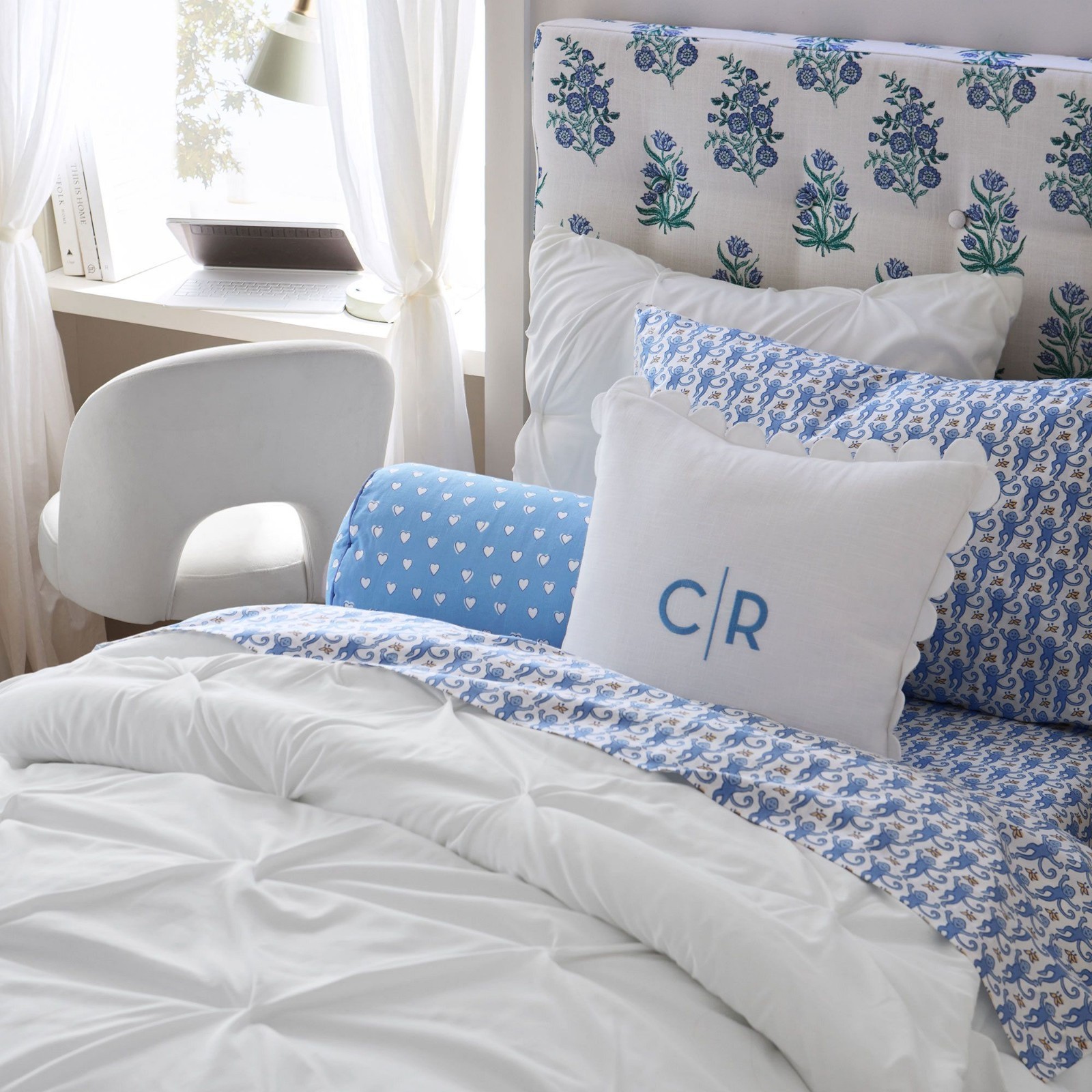 Best Seller Roller Rabbit Monkey Organic Sheet Set,Twin/Twin XL Blue gallery