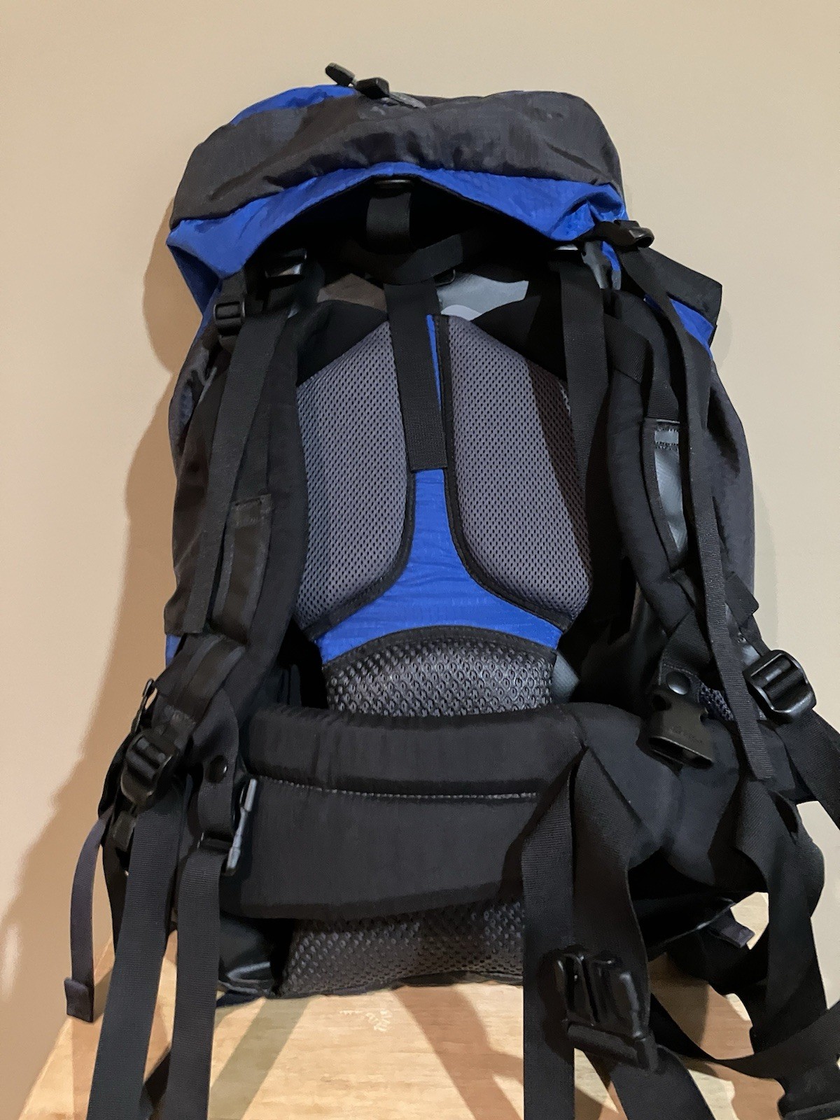Gregory Deva 60 Large Capacity Backpack Blue Outdoor Sport Backpack Shoulder Bag 2