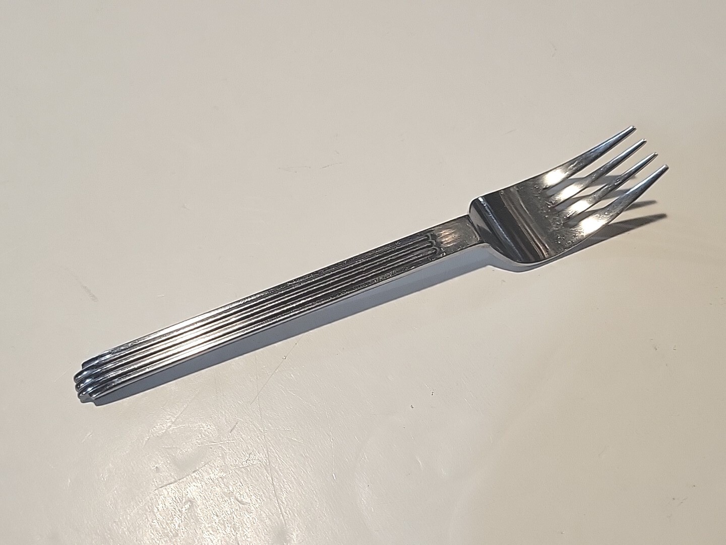 One Reed & Barton Select HILTON HEAD Dessert/Salad Fork Stainless Japan 6-5/8" gallery