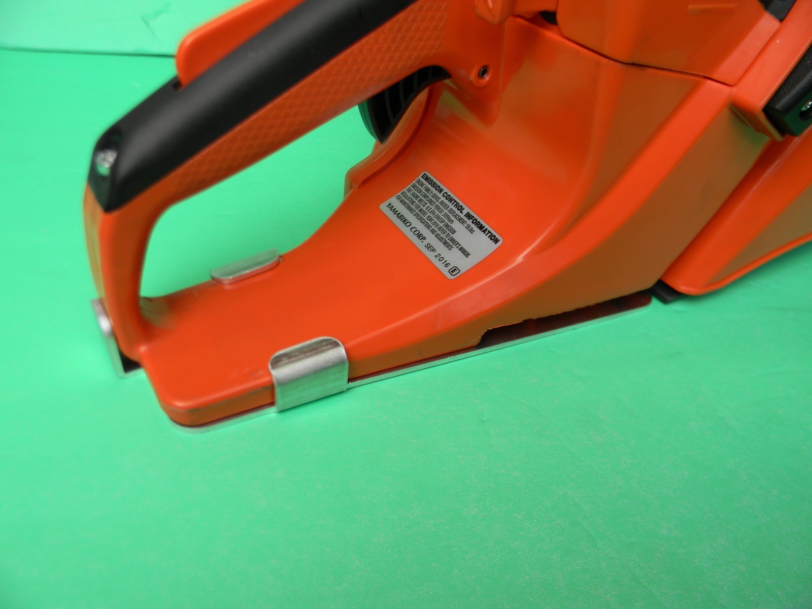 ECHO CS-590 CS-600P CS-620P CHAINSAW TANK HANDLE GUARD FOR WRAP HANDLE BAR gallery