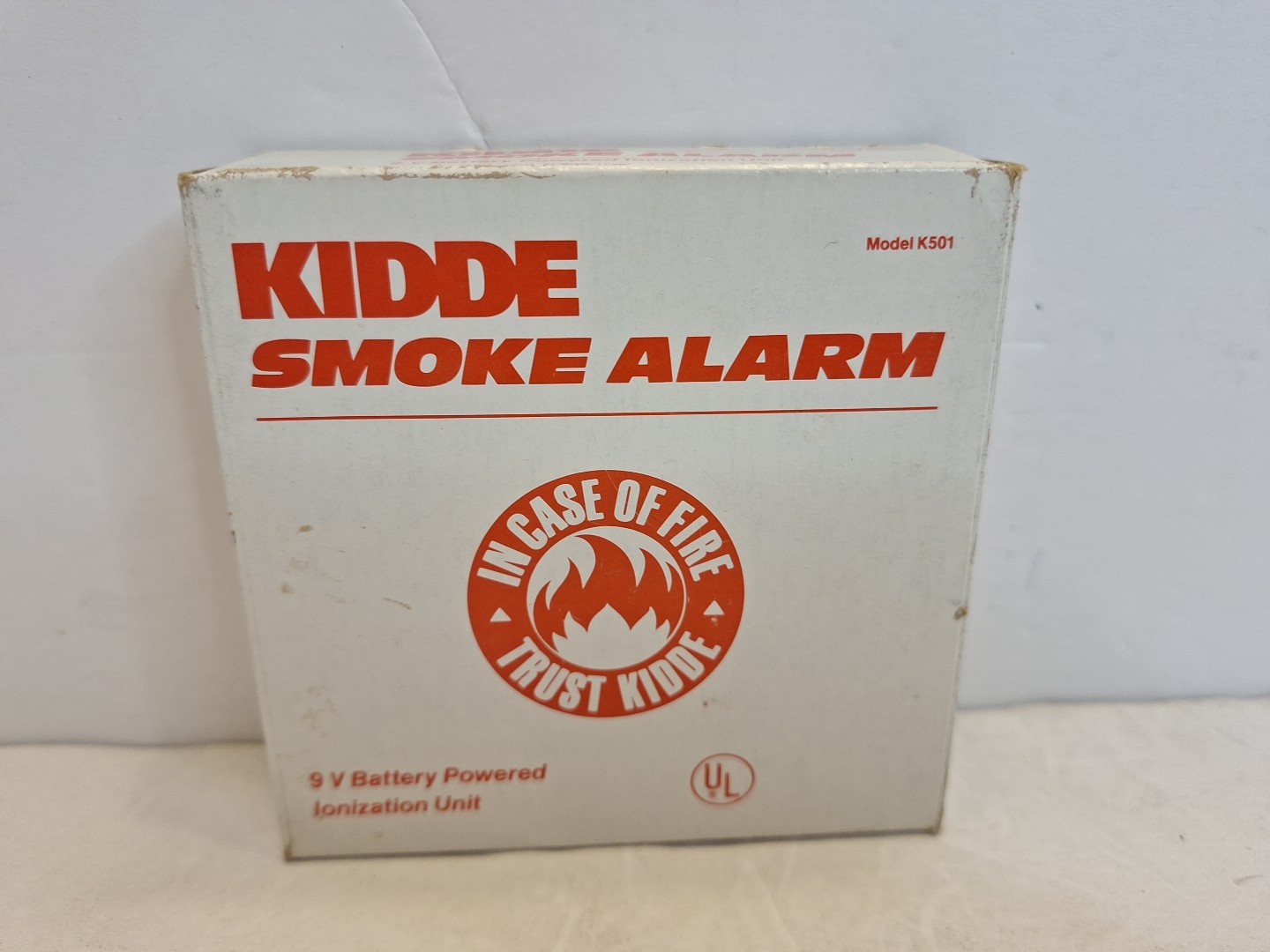 Kidde Basic Smoke Alarm Model K501, White, Battery Operated NOS gallery