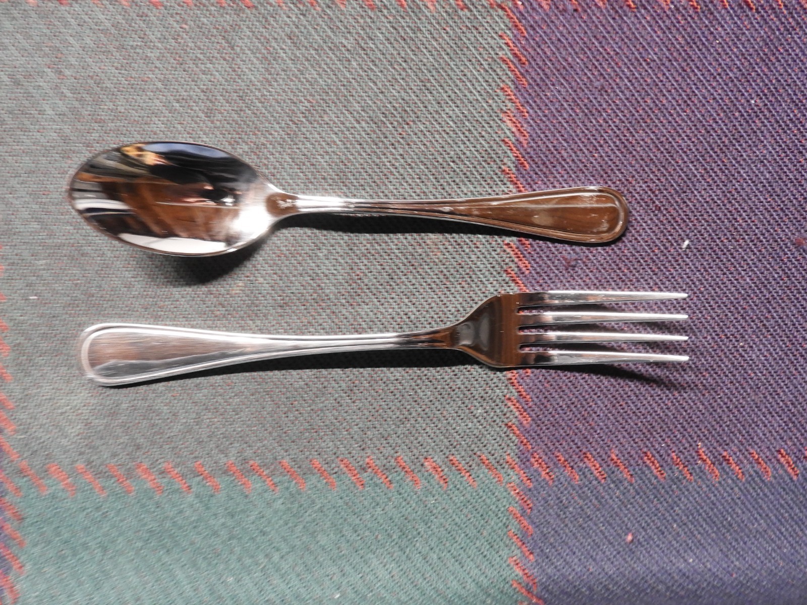 12 - Liberty Tabletop, USA - Dinner Forks & Spoons - Classic Rim - Factory 2nd gallery