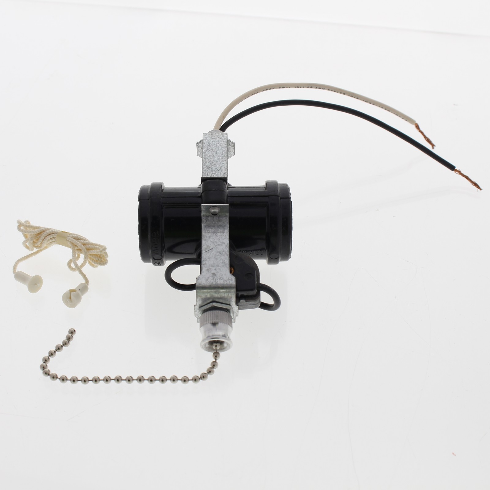 Leviton 4017-D4F 2-Light Socket Cluster Pull Chain Lampholder 660W 125/250V 1A T gallery