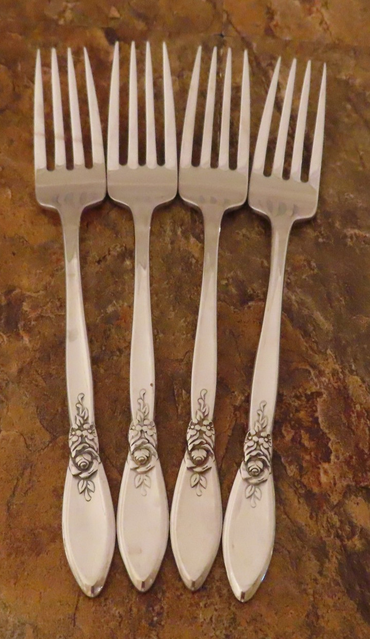 Oneida Spring Rose Set of 4 Dinner Forks Community Stainless Flatware Lot B gallery