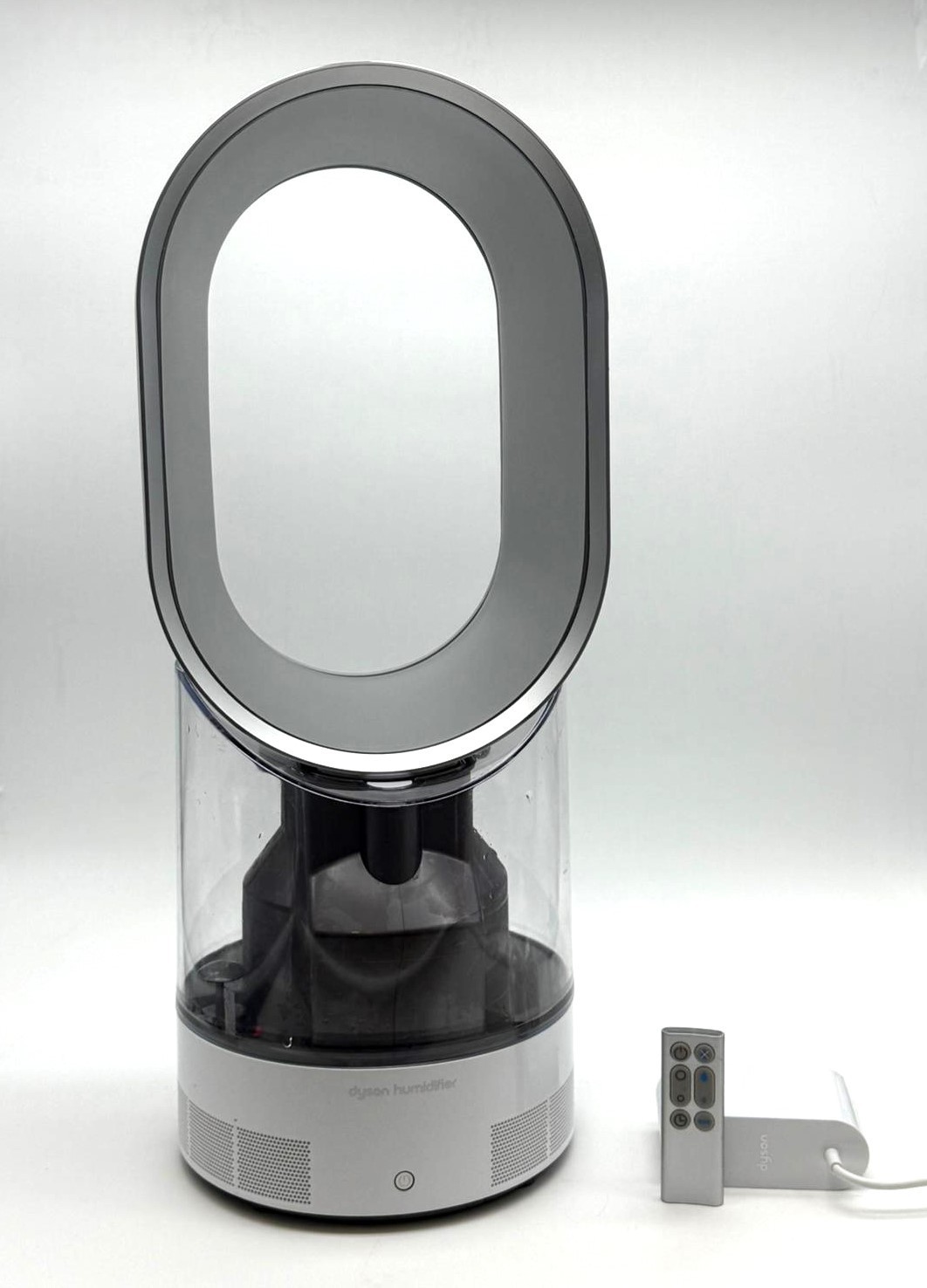 Dyson AM10 Humidifier & Fan White - Silver gallery