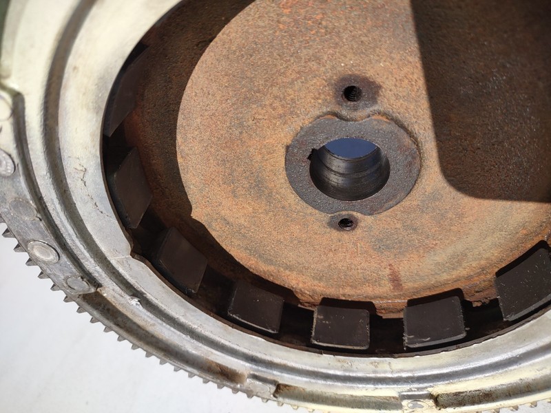 '78 Briggs & Stratton 8hp Engine Ring Flywheel Alternator Stator OEM UNTESTED! gallery