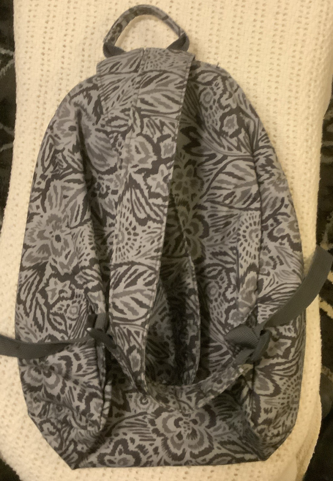 Dakine Cosmo 6.5L Backpack - Black and grey Small backpack  2