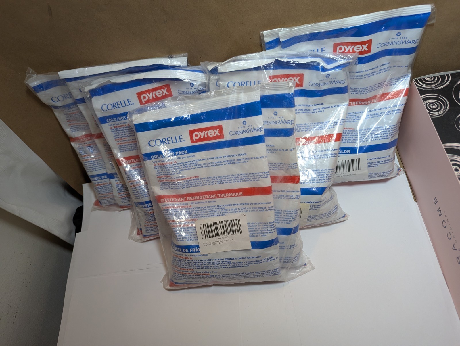Pyrex Portable Corelle Large Hot Cold Unipack 10 Gel Packs Freeze or Microwave gallery