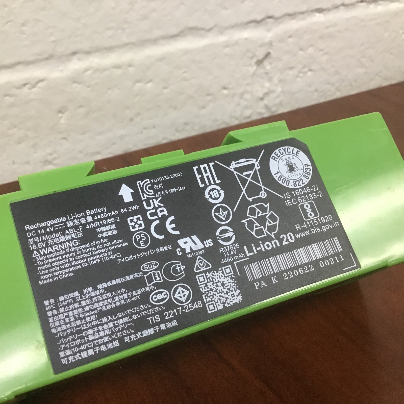 Cleaner Battery，Compatible for IRobot Roomba I3 I3+ I4 I4+ 4150 4460 mAh gallery