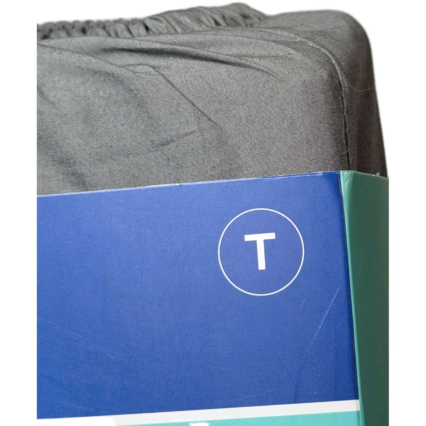 Sealy Signature Twin Size 300 Thread Count Clean Comfort Solid Sheet Set Gray gallery