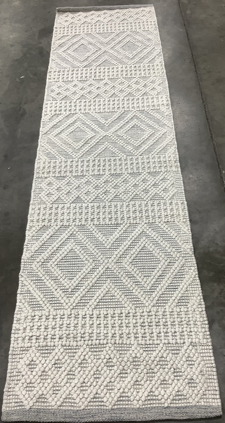 IVORY / BLUE 2'-3" x 8'-0" Pulled Thread Rug Reduced Price 1172686040 NAT830L-28 gallery