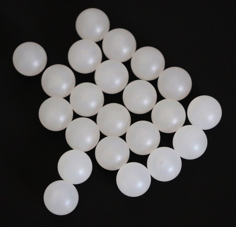 15mm Polypropylene ( PP ) Solid Plastic Bearing Balls Precision Sphere gallery