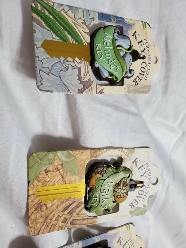 PERSONALIZED KEY COVERS NAMES THAT START WITH L,P ,M & V gallery