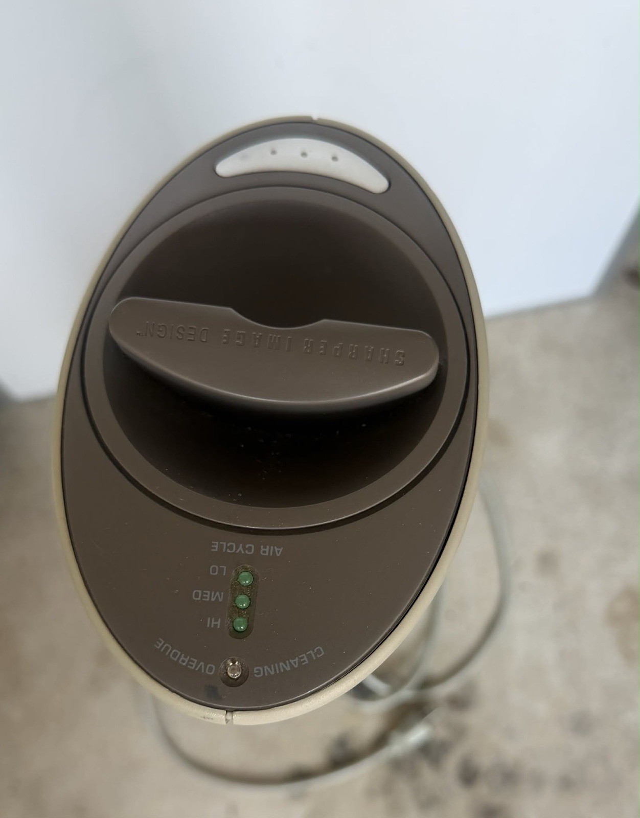 Sharper Image Ionic Breeze Quadra Tower Silent Air Purifier Tested & Working gallery