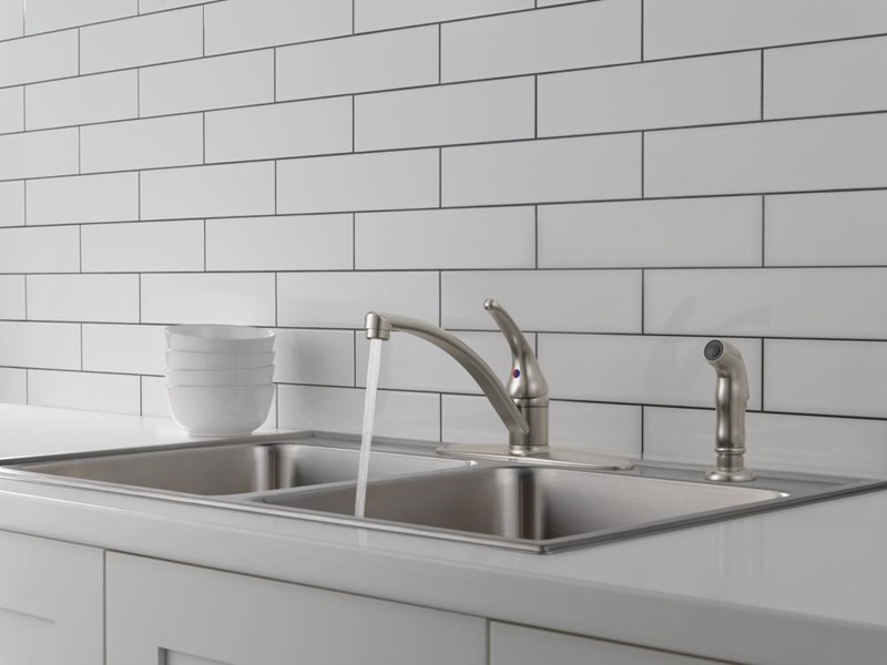 Delta Foundations Kitchen Faucet w/ Spray Stainless-Certified Refurbished gallery
