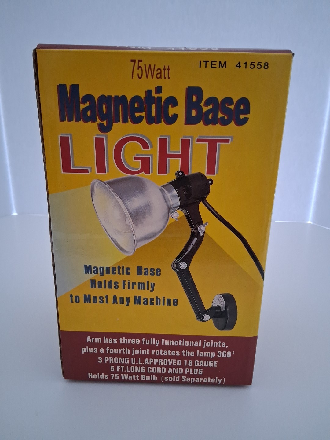 New Magnetic Base Shop Light 75 Watt Three Joints Plus 4th Rotates 360 Degrees gallery
