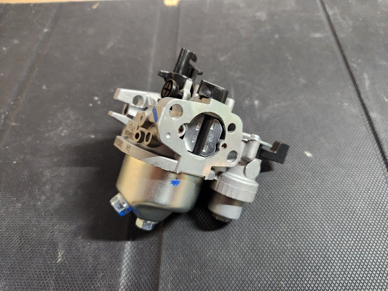 NEW Genuine OEM Briggs and Stratton 80014862 CARBURETOR Part# 596079 SHIPS FAST gallery