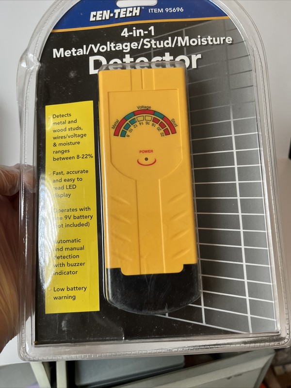 Cen-Tech 4-in-1 Multi Function Detector Detects Moisture Studs Voltage Metal gallery