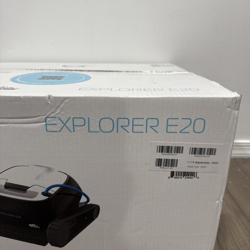 Dolphin Explorer E20 Robotic Pool Cleaner Auto Vacuum Easy Clean (9426) New gallery