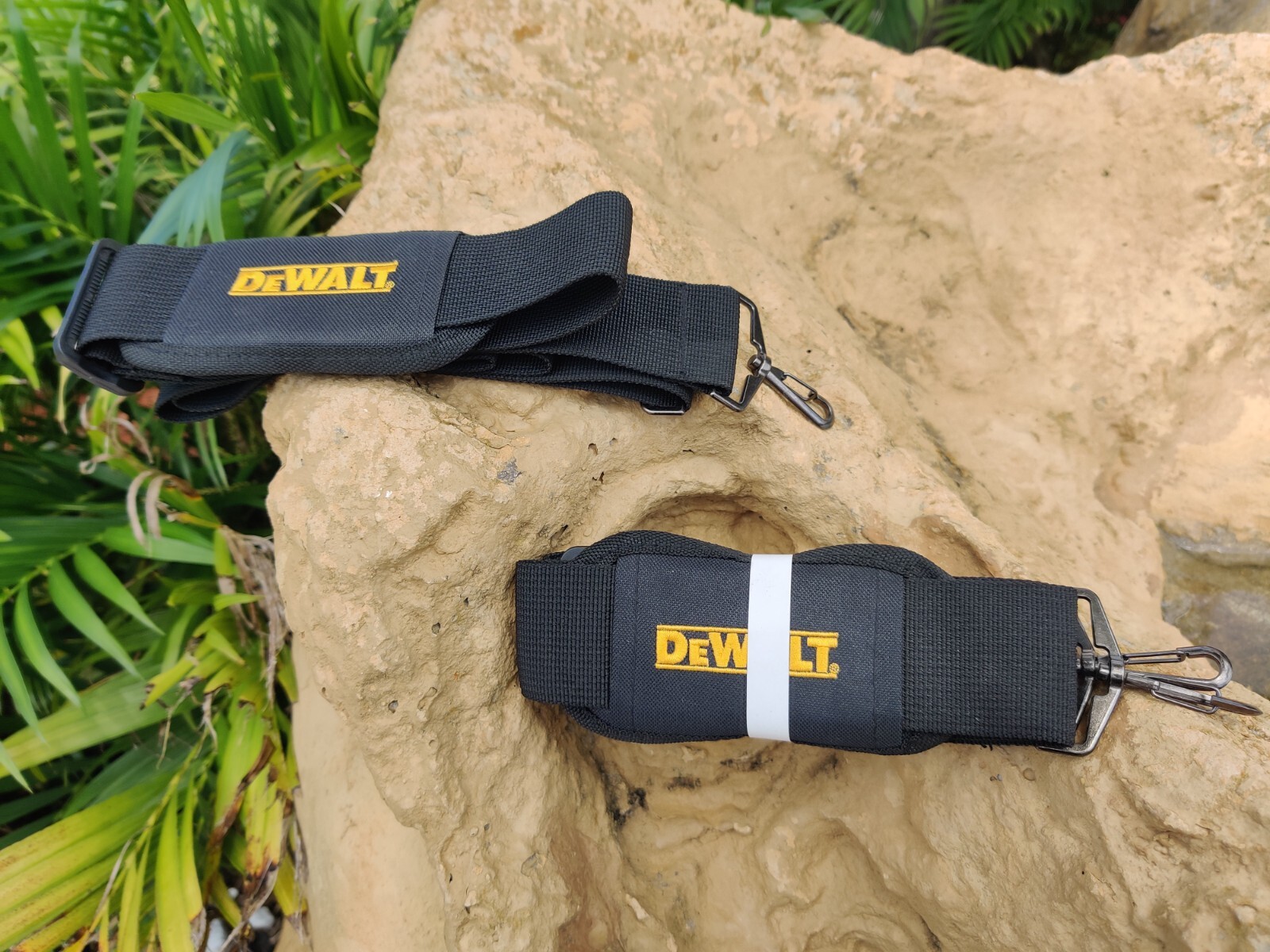 DEWALT 2 PC Strap Set For 20V MAX CORDLESS GREASE GUN DCGG571B AND TOOL BAG gallery