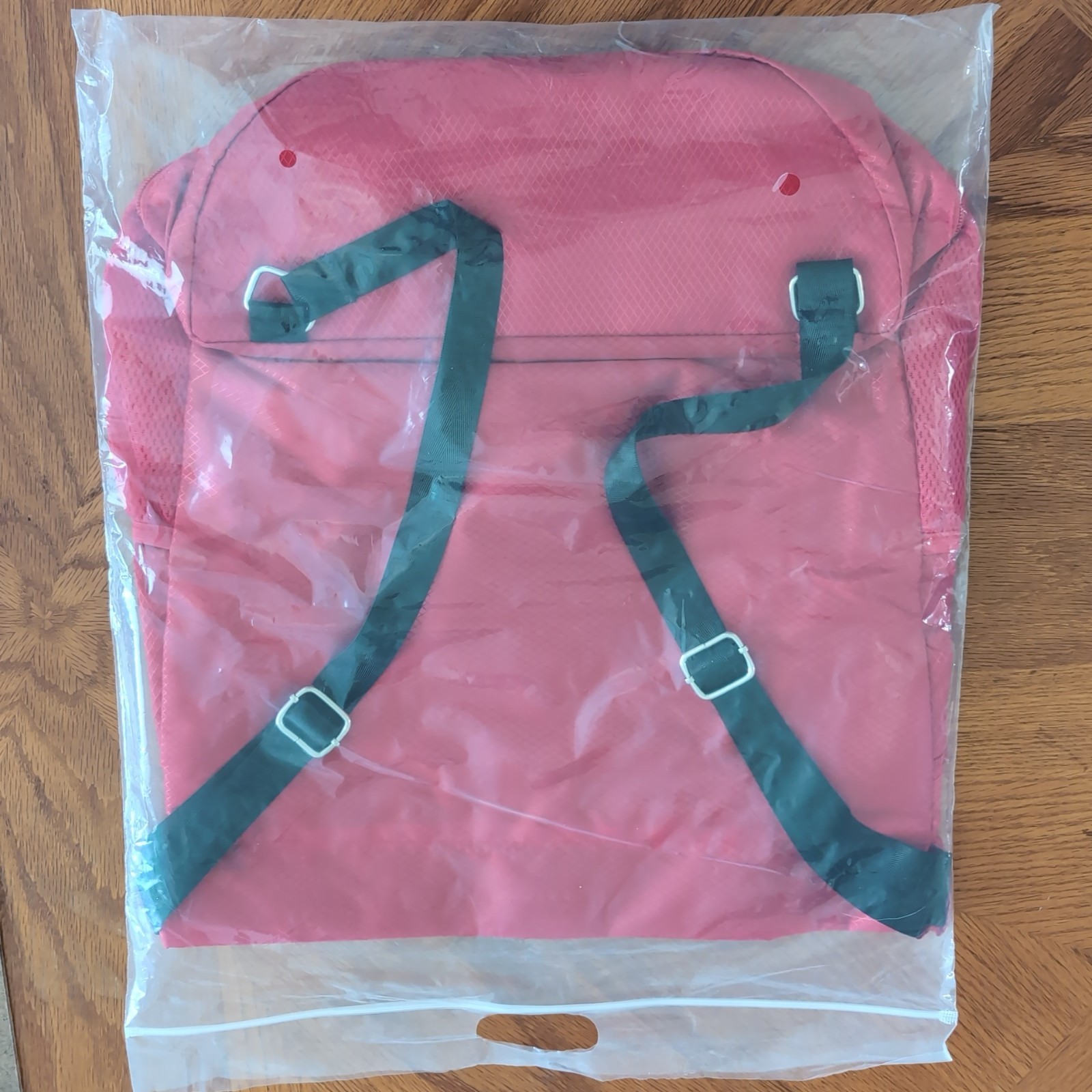 *NEW *American Red Cross Red Platelet Donor Light Drawstring Backpack 8 pocket 2