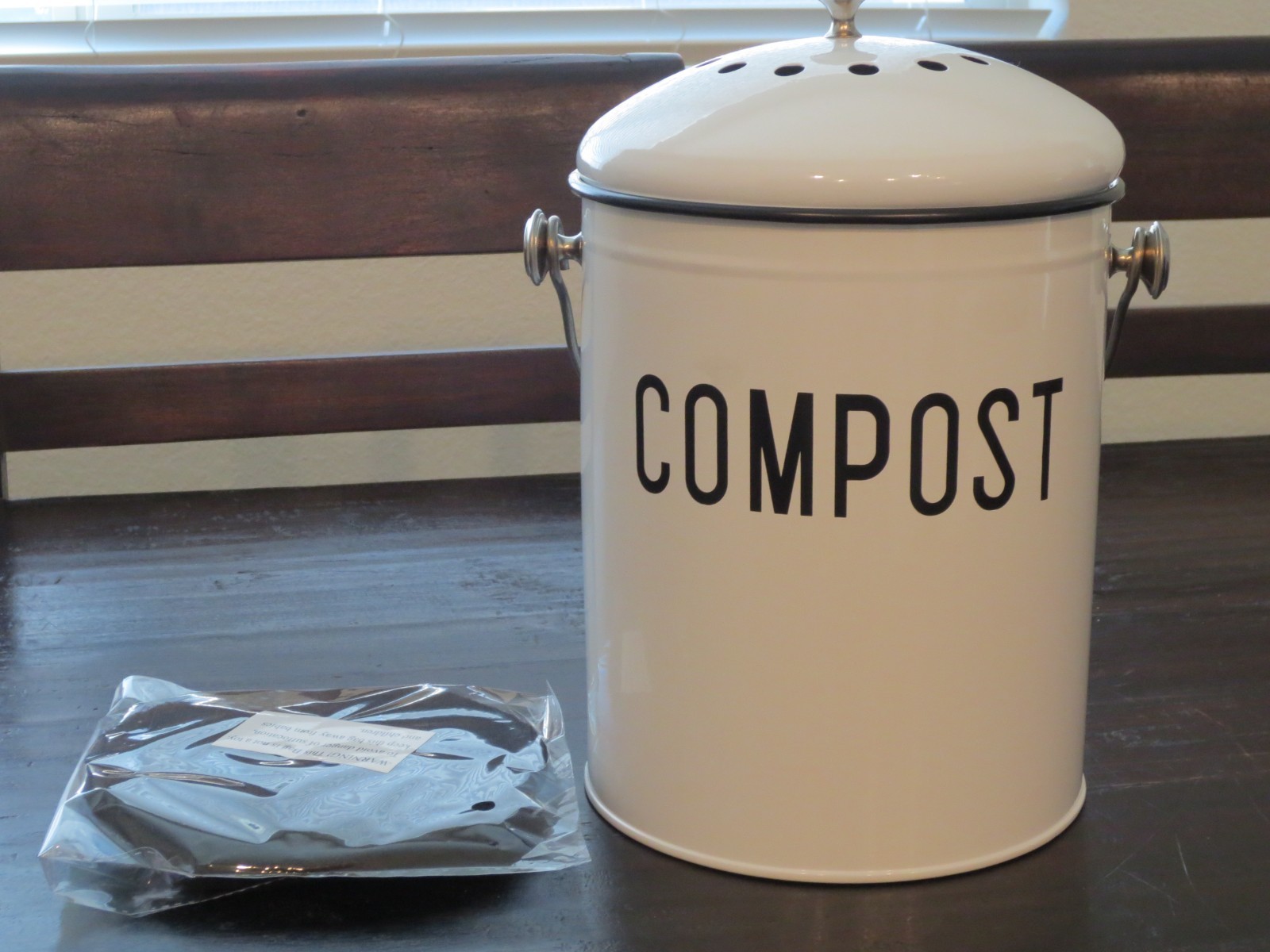 Metal Food Compost Container Powder Coated White with Filtered Top New in Box gallery