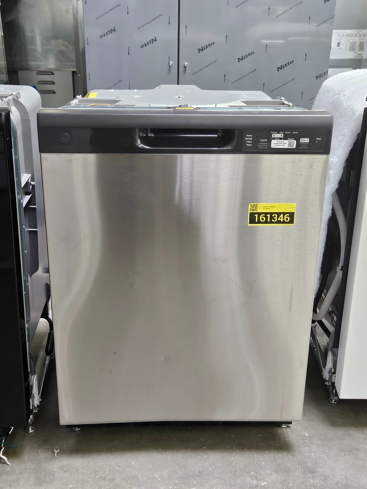 GE GDF511PSRSS 24" Stainless Full Console Dishwasher NOB #161346 gallery